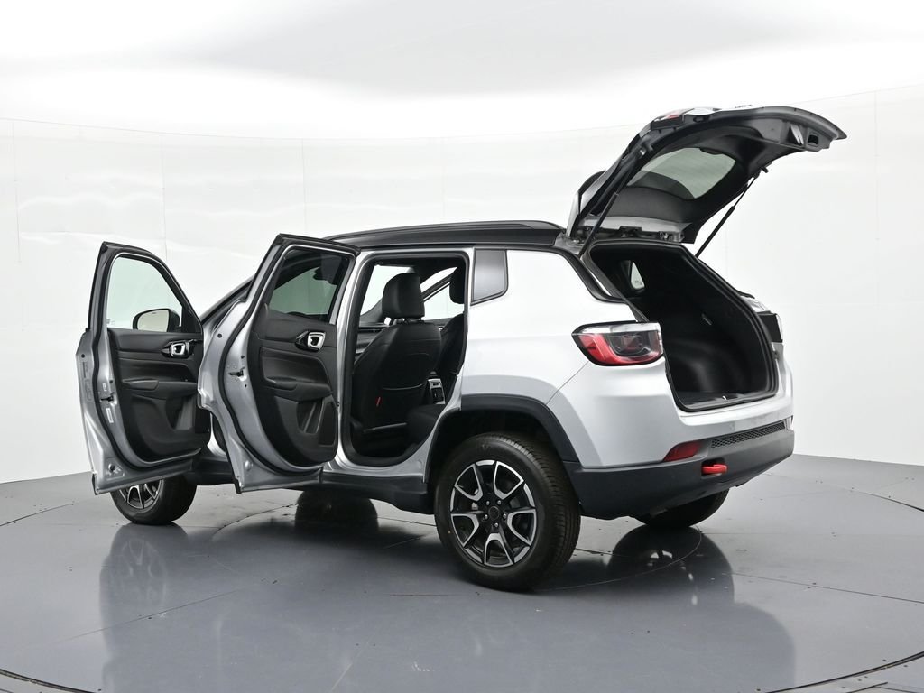 2025 Jeep Compass Trailhawk - Photo 30