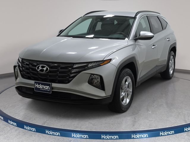 Used 2023 Silver Hyundai SEL image 1