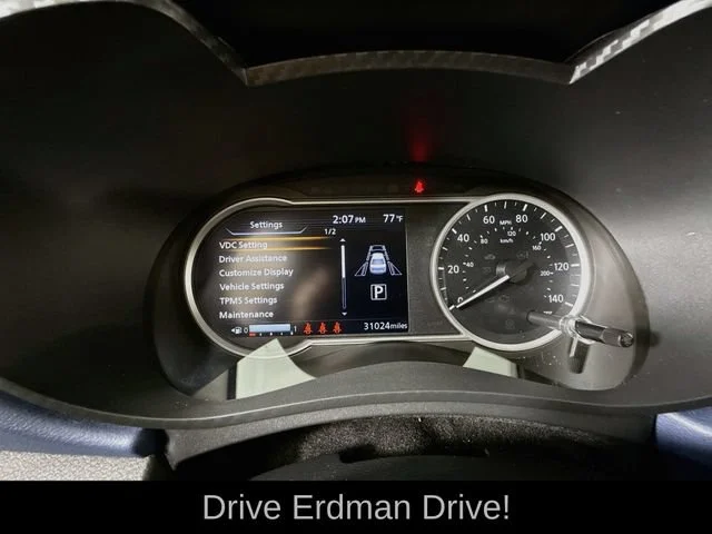 2025 Nissan Versa Sedan SV - Photo 16