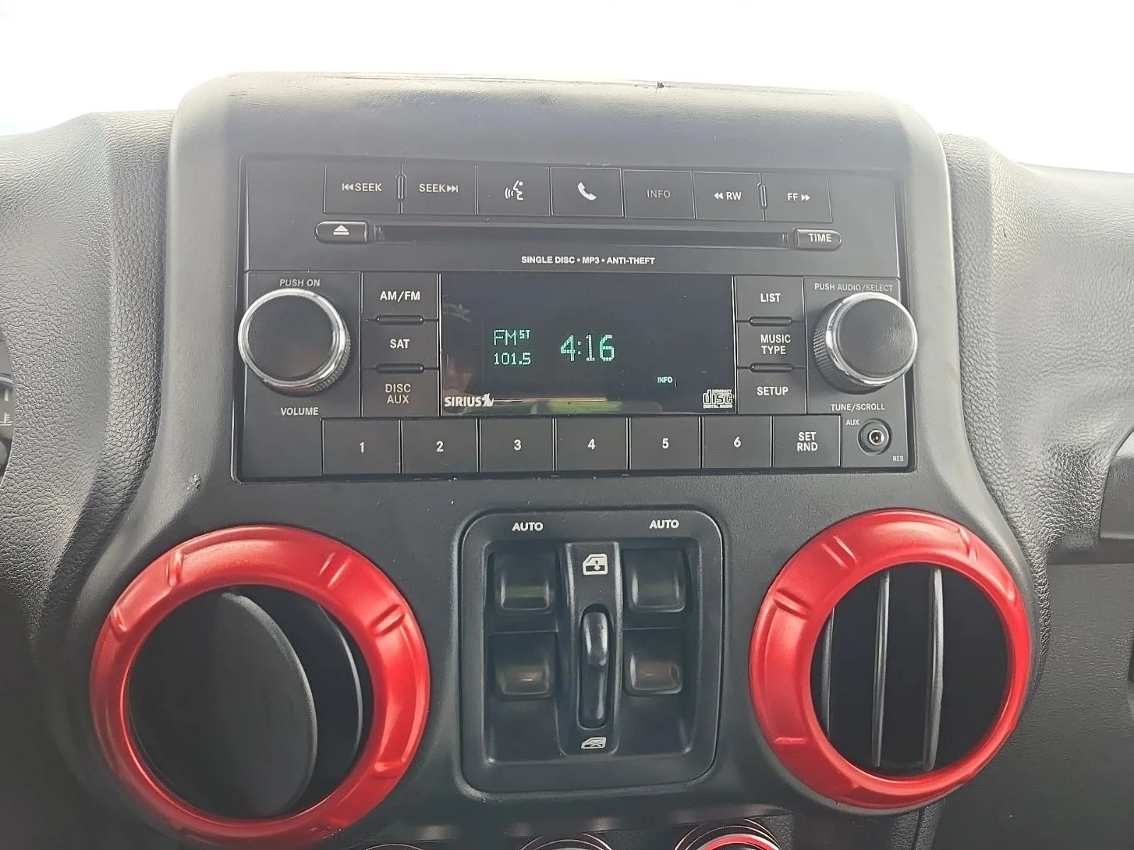 Used 2016 Gray Jeep Unlimited Sport image 7