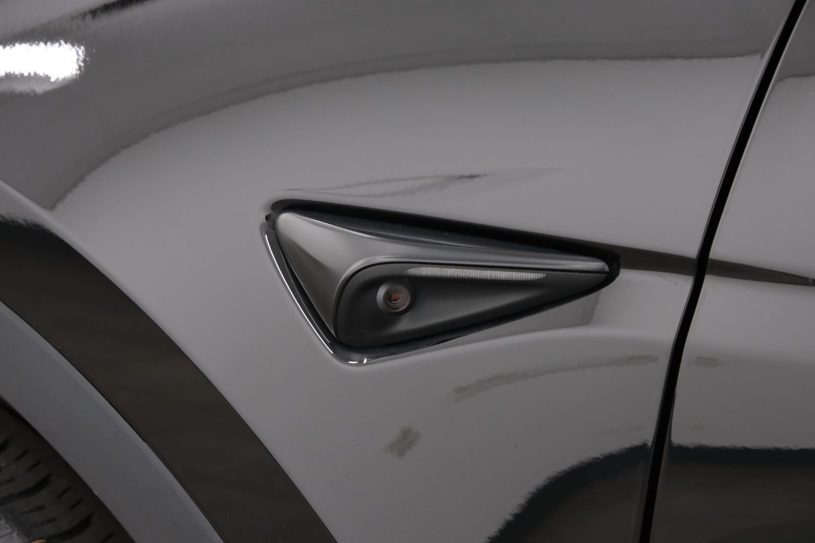 Used 2024 Solid Black Tesla Long Range image 3
