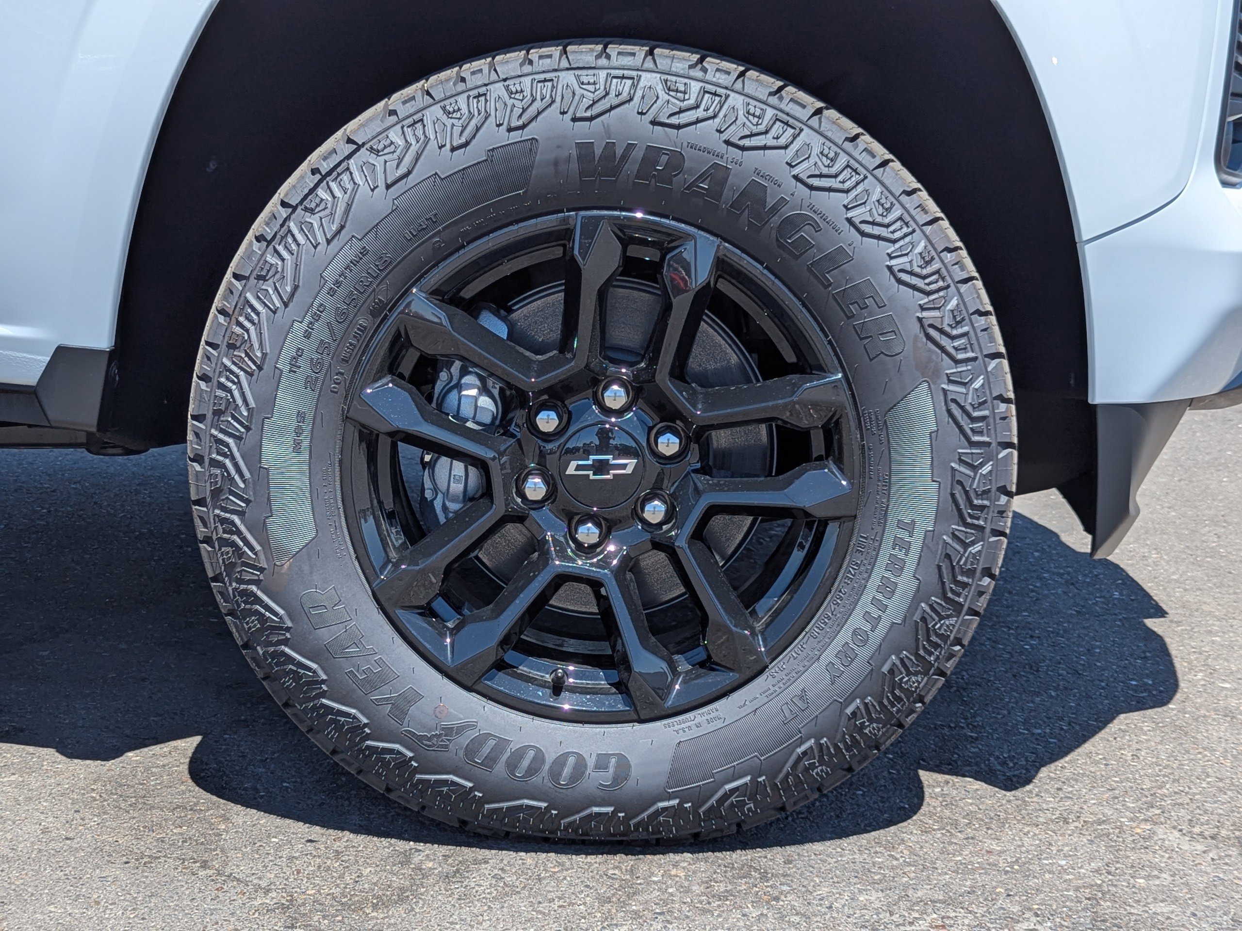 2025 Chevrolet Colorado Z71 - Photo 50