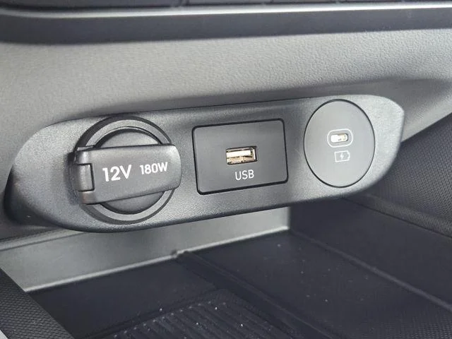 2025 Hyundai Elantra Blue - Photo 20