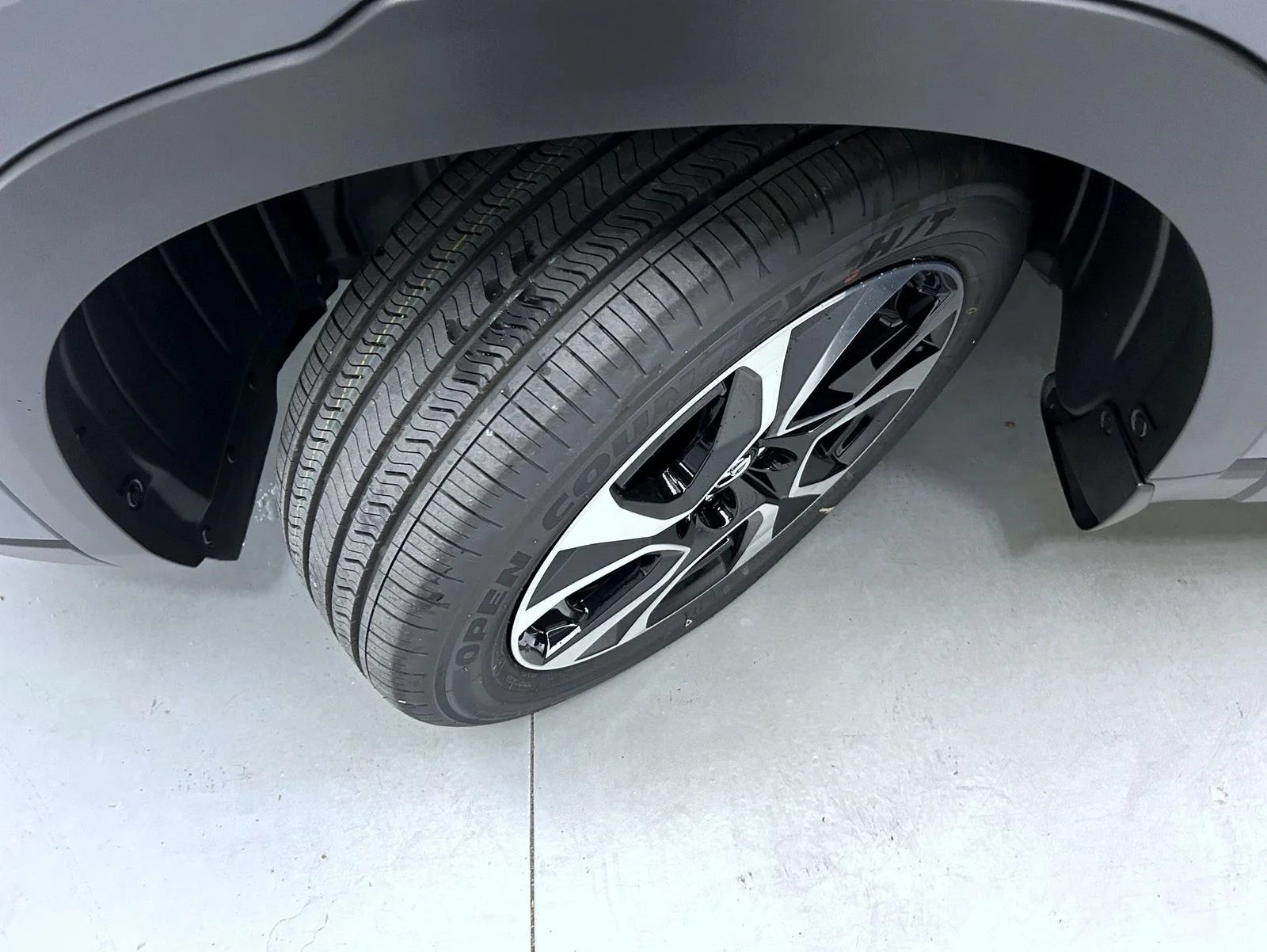 New 2026 Machine Gray Metallic Mazda 2.5 S Preferred AWD image 24