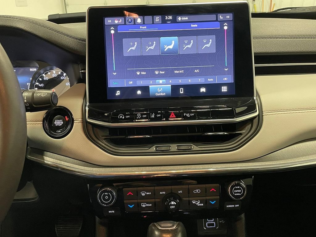 Used 2023 White Jeep Limited image 30