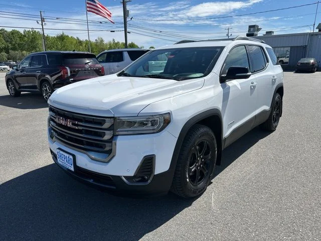 Used 2021 White GMC AT4 image 3