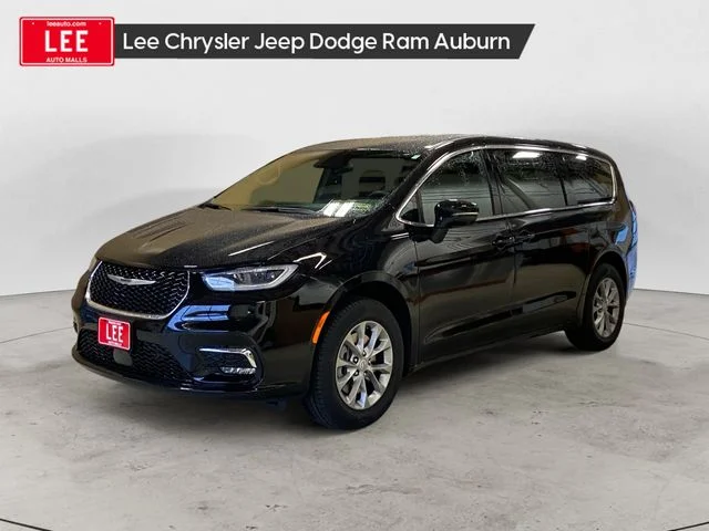 New 2026 Diamond Black Crystal Pearlcoat Chrysler SELECT AWD image 1