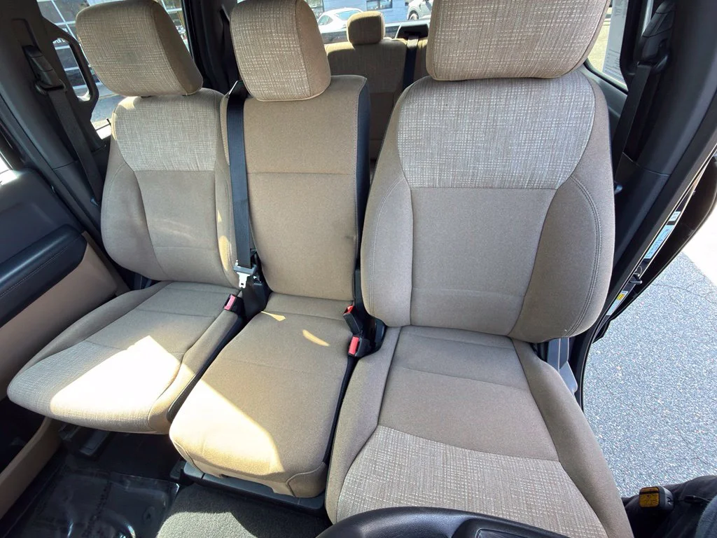 Used 2023 Blue Ford XLT image 20