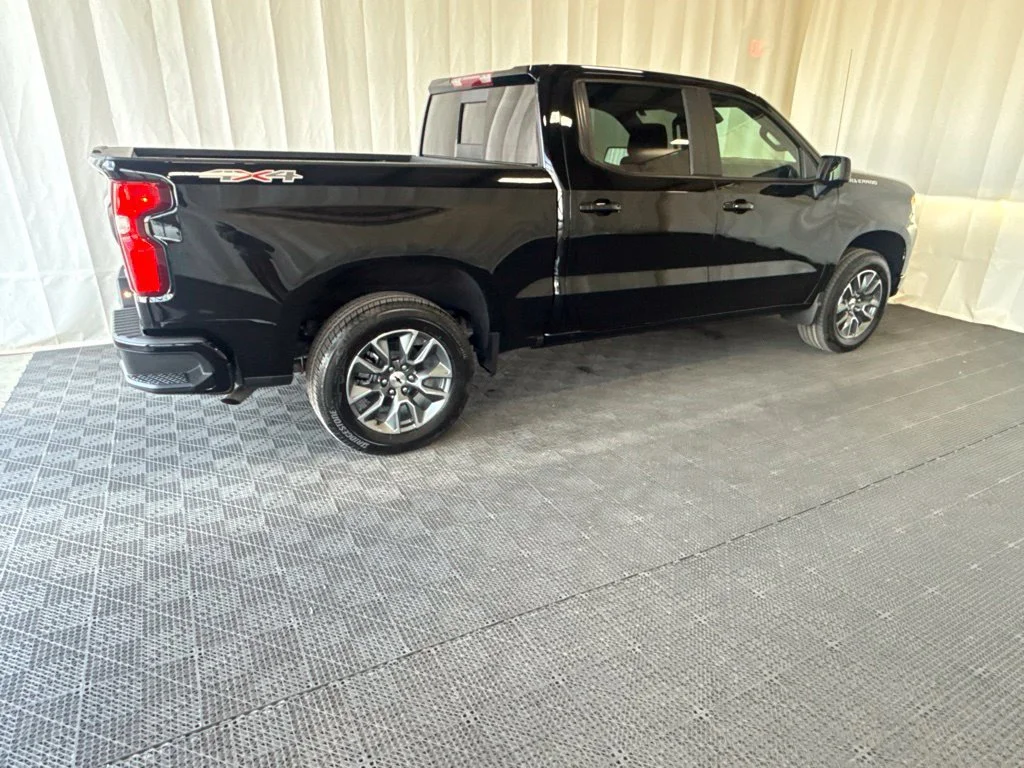 New 2026 Black Chevrolet RST image 3