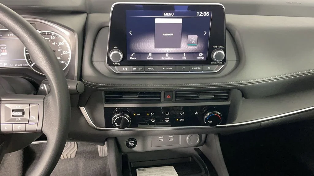 2025 Nissan Rogue S - Photo 16