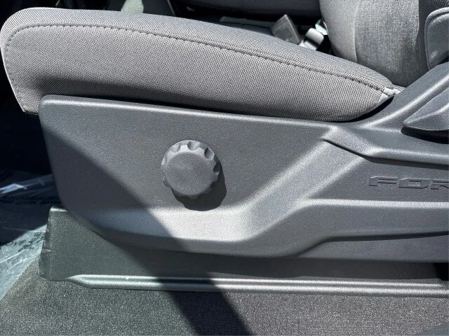 New 2026 Oxford White Ford F-250® XL image 36