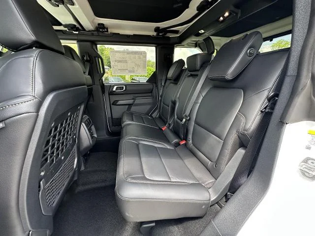 New 2026 Oxford White Ford Badlands® image 25