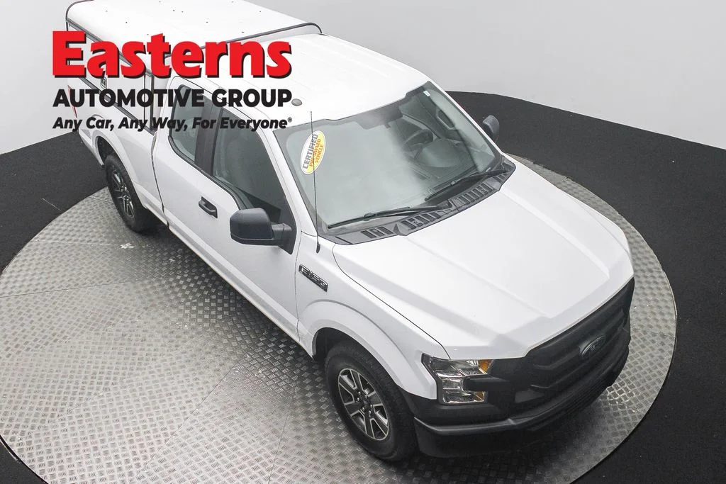 Used 2016 White Ford XL image 3
