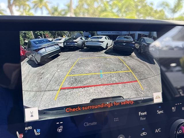 2024 Lexus GX Premium - Photo 17