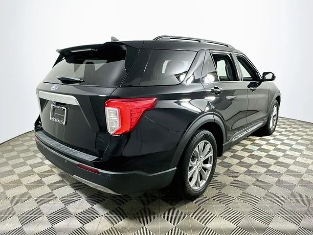 Certified Pre-Owned 2022 Ford Explorer XLT