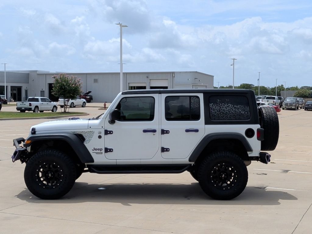 Used 2020 White Jeep Unlimited Sport S image 6