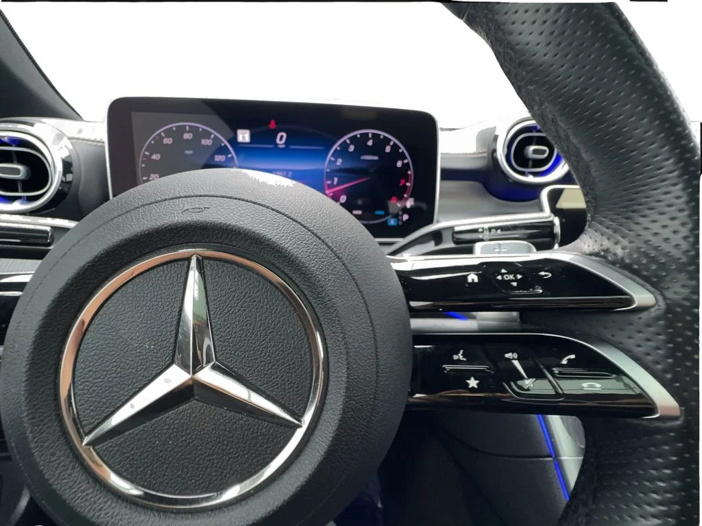 Used 2025 White Mercedes-Benz CLE 300 image 38