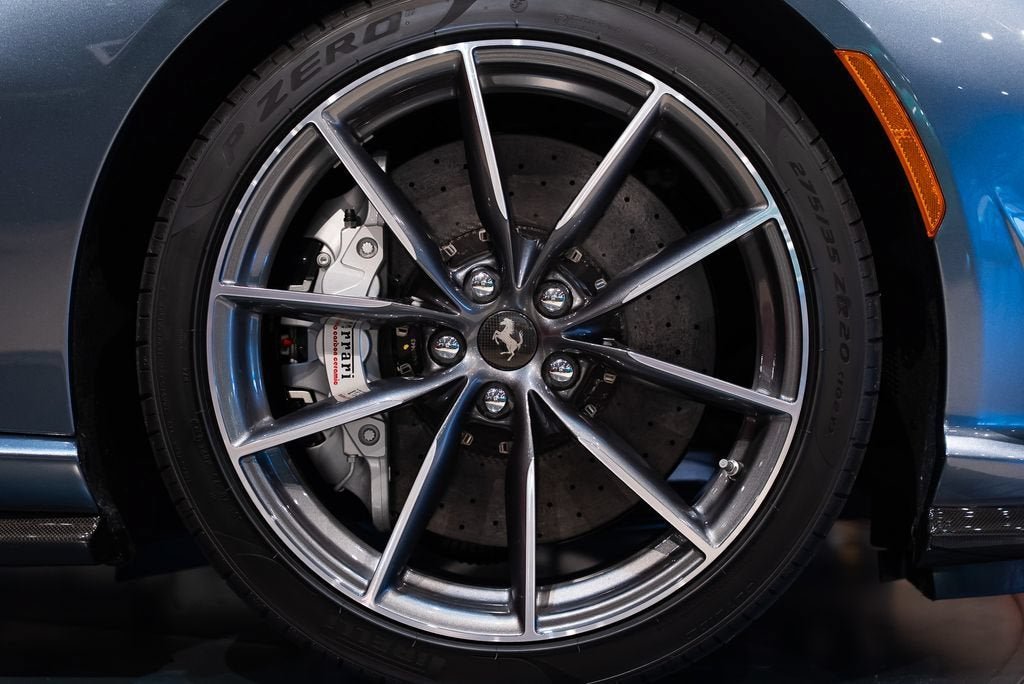 Certified Used 2023 Extra Sample Ferrari Base image 16