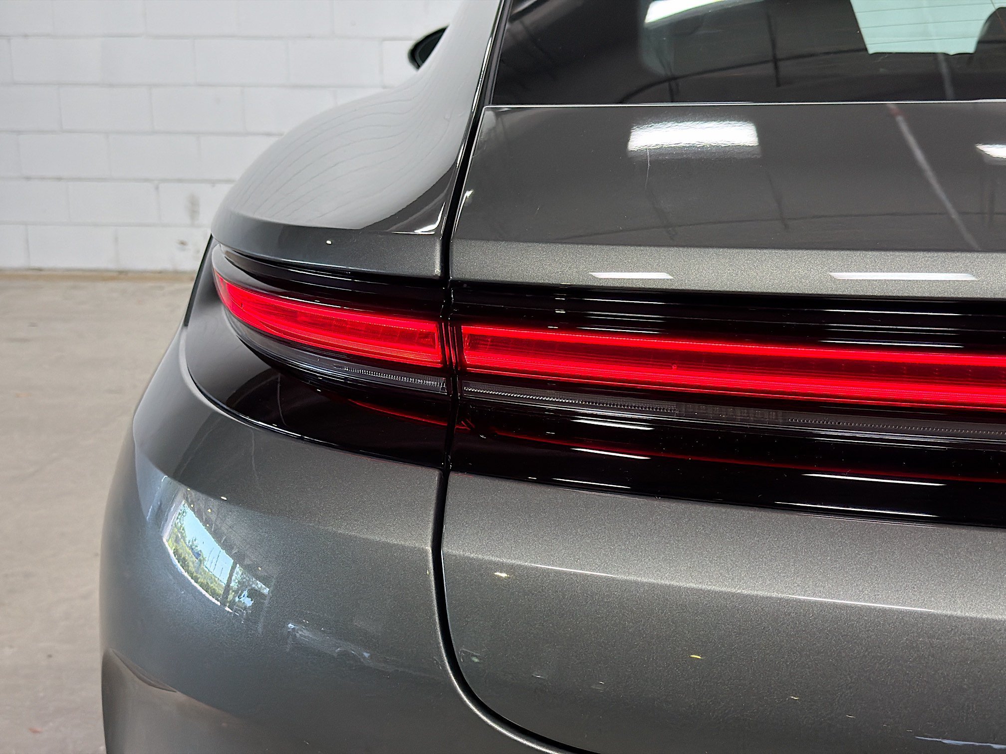 New 2026 Aventurine Green Metallic Porsche  image 11