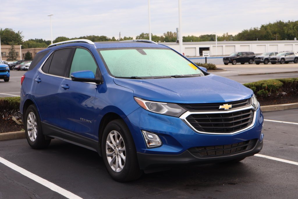 Used 2019 KINETIC BLUE METALLIC Chevrolet LT image 3