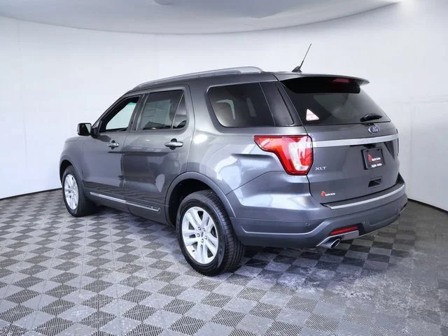 Certified Used 2018 Gray Ford XLT image 6