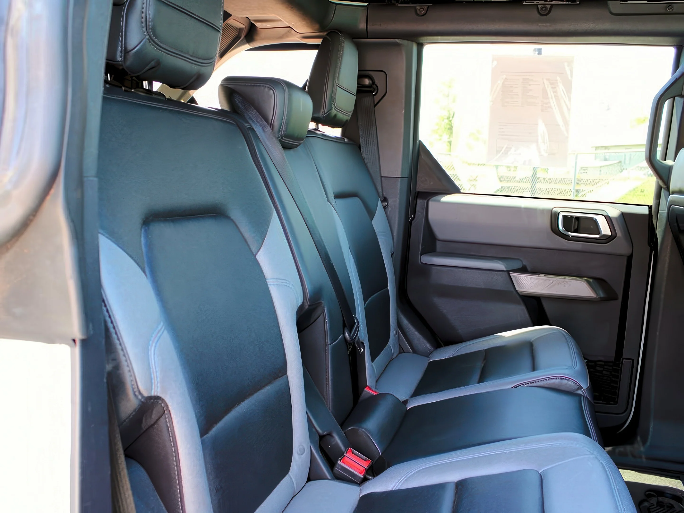 2022 Ford Bronco 4-Door Black Diamond - Photo 29