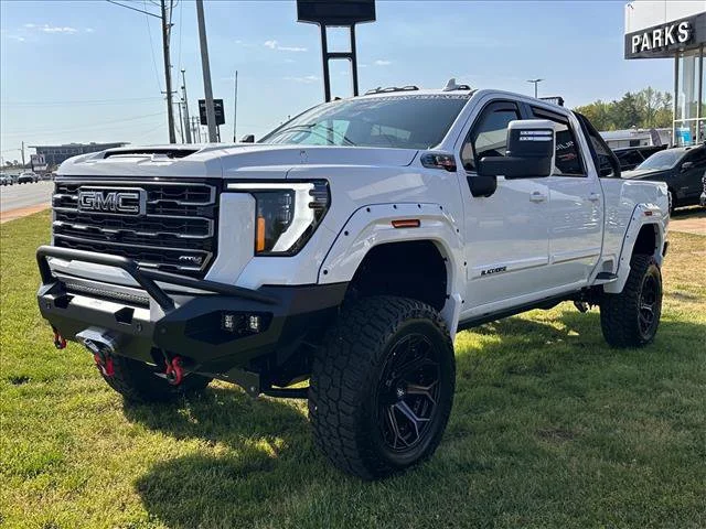 2026 GMC Sierra 2500HD AT4 - Photo 5