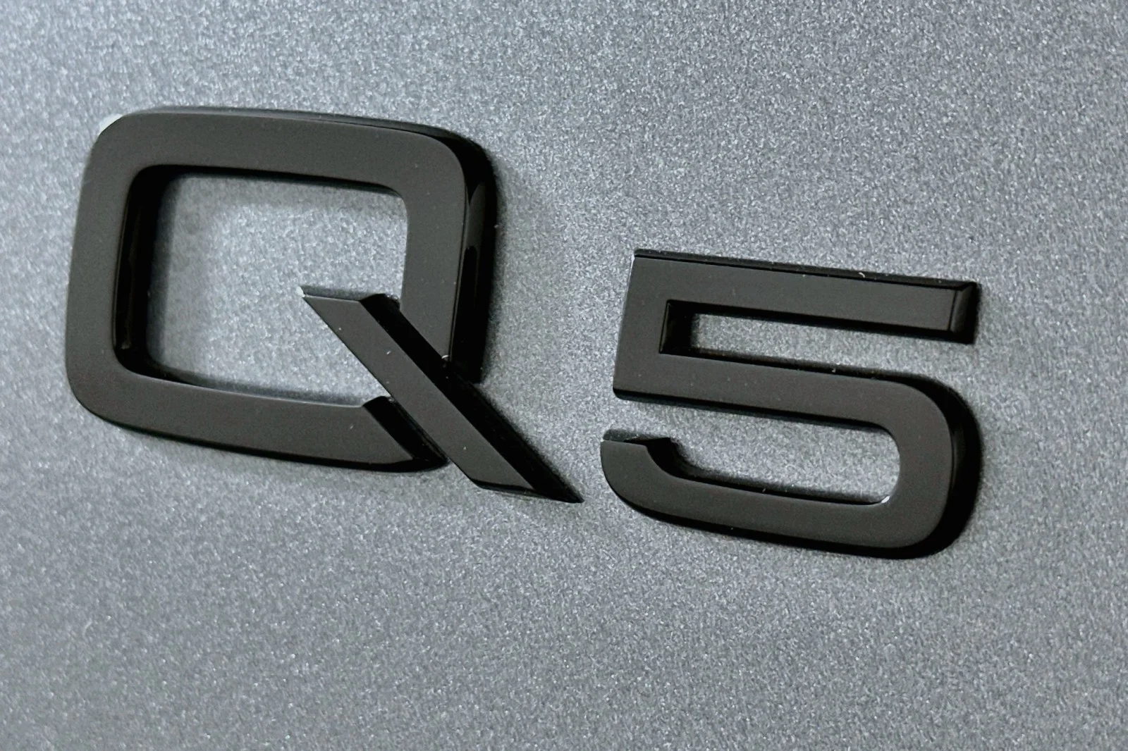 Used 2024 Daytona Gray Pearl Effect Audi S line Premium Plus image 10