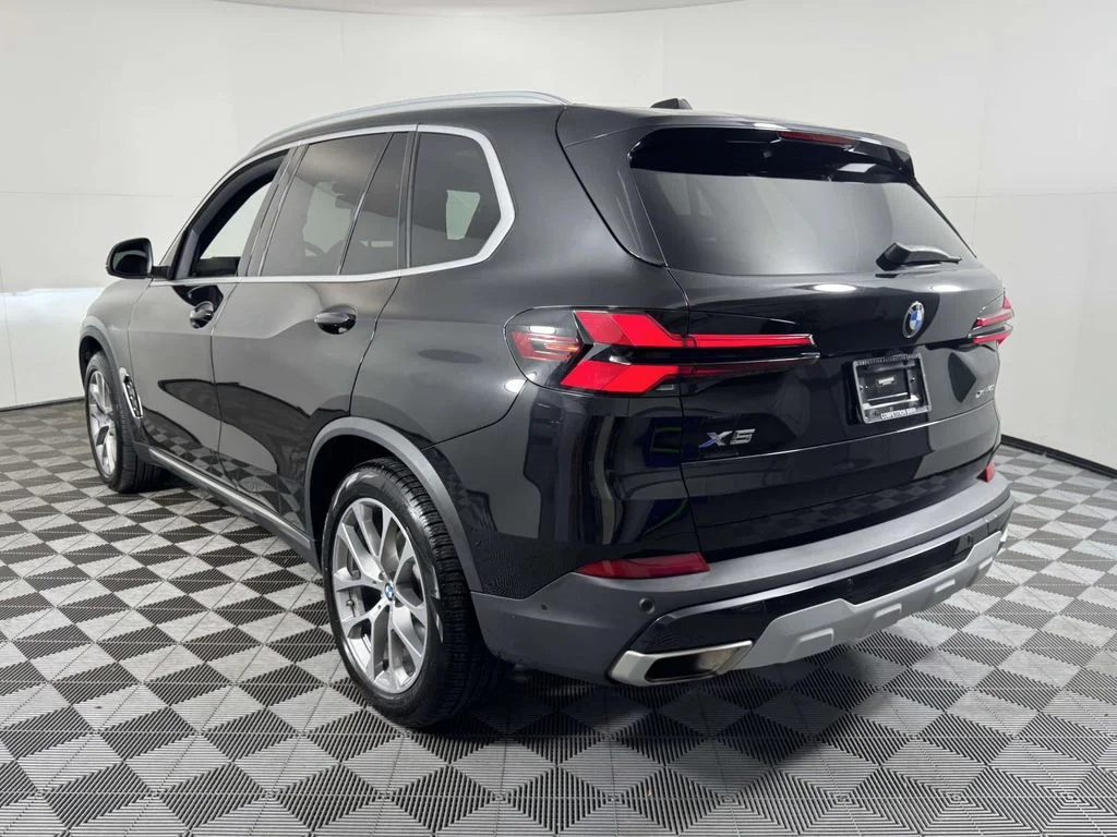 Certified Used 2024 Black BMW xDrive40i image 8