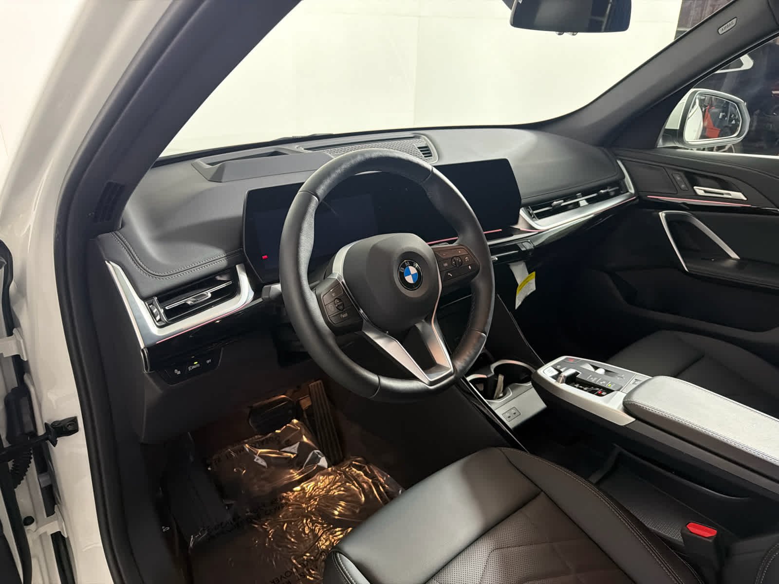 Used 2026 Alpine White BMW xDrive28i image 14