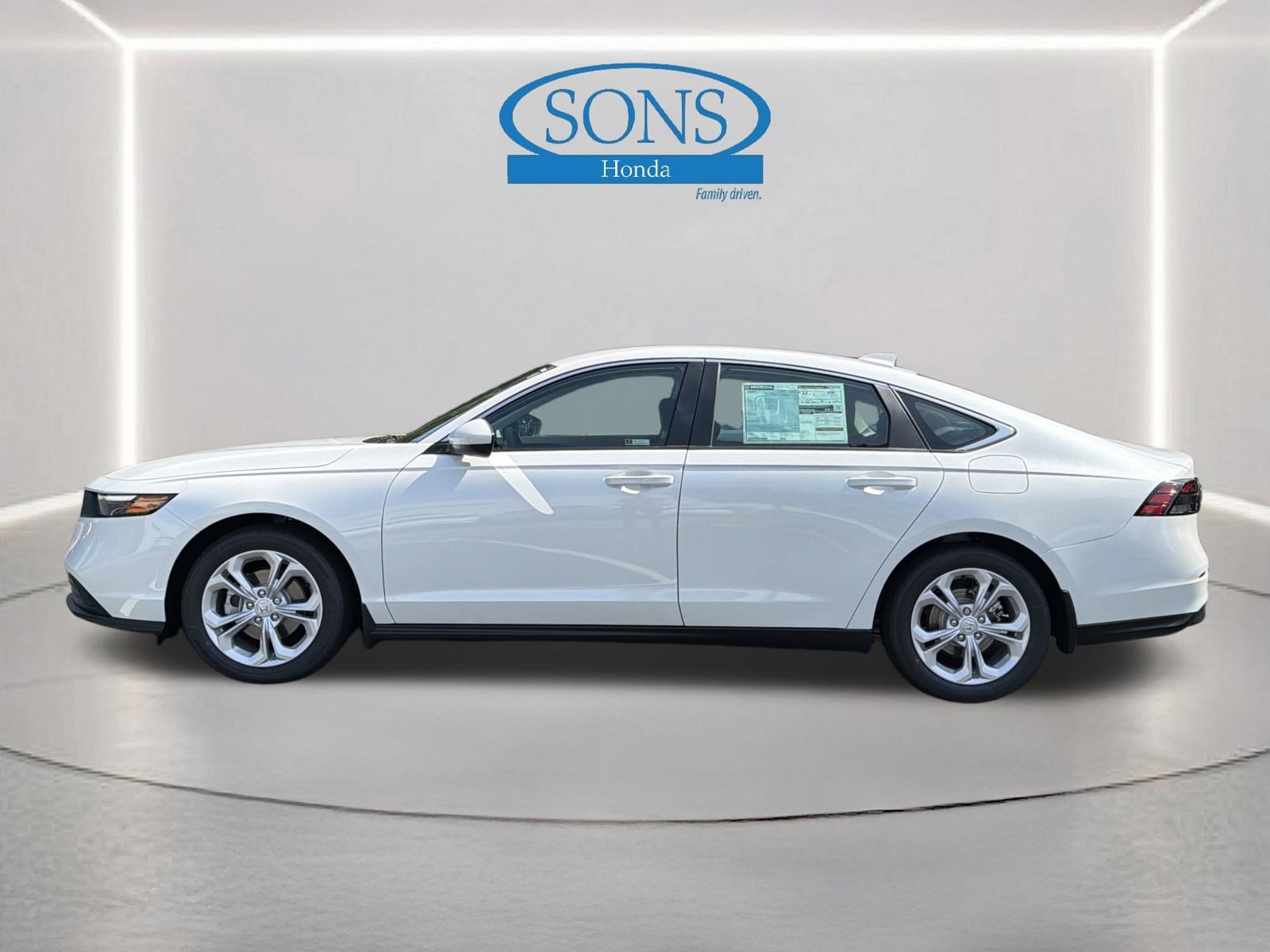 New 2026 Platinum White Pearl Honda LX image 17