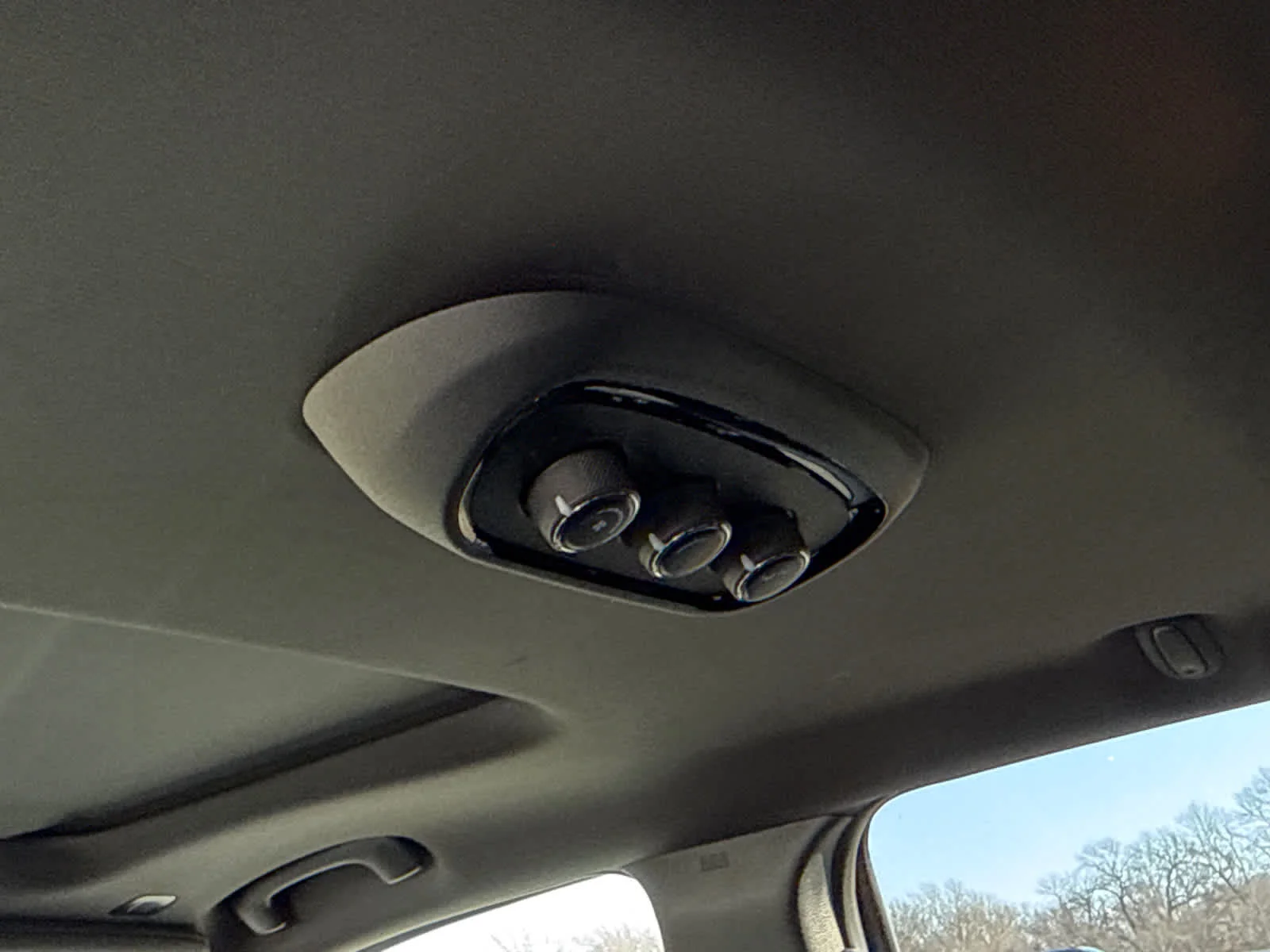 New 2026 Diamond Black Clear-Coat Exterior Paint Dodge GT Plus image 36