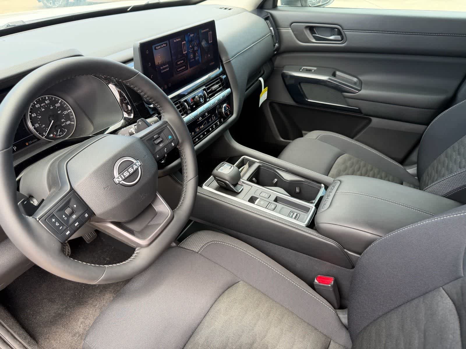 2026 Nissan Pathfinder SV - Photo 11
