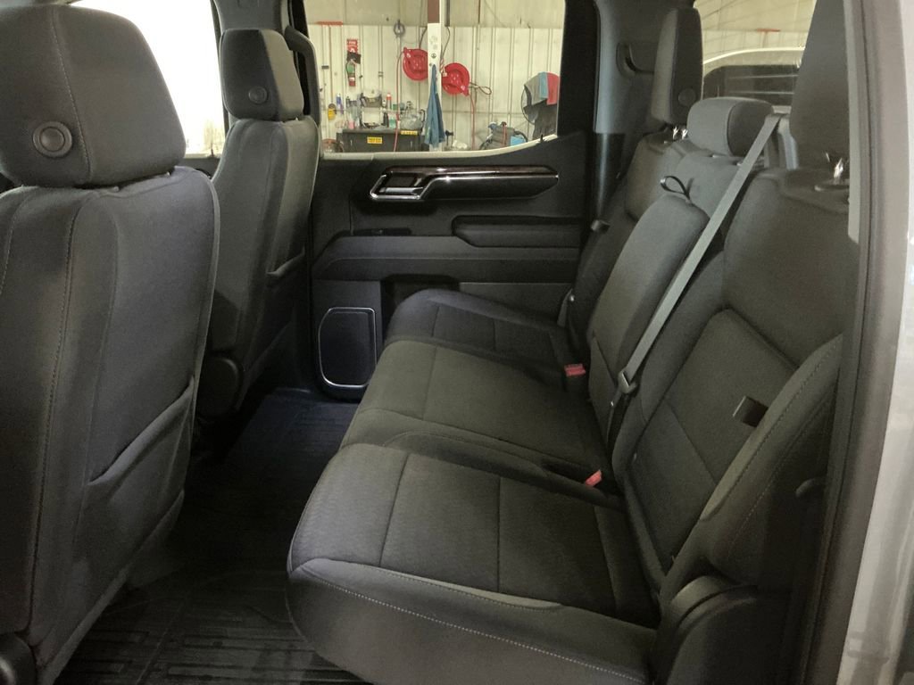Used 2023 Sterling Metallic GMC Elevation image 27