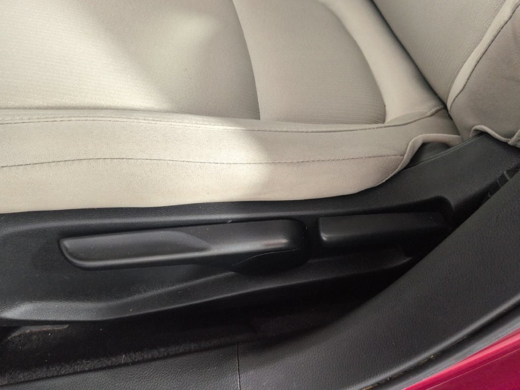 2019 Honda Accord LX - Photo 26