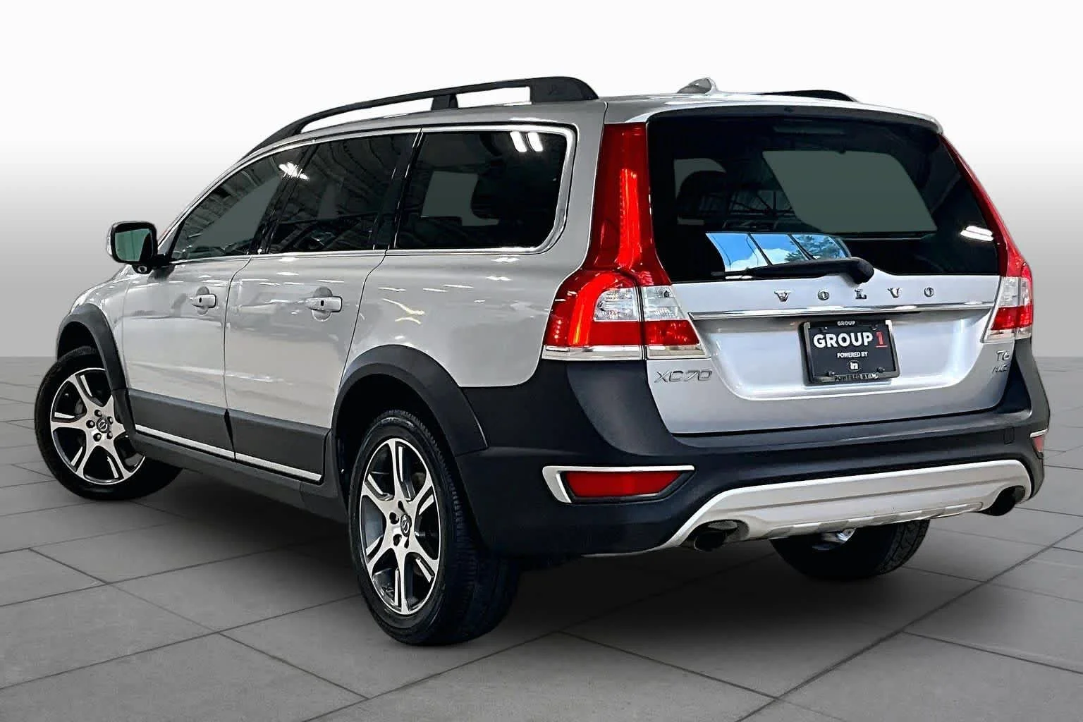 Pre-Owned 2014 Volvo XC70 3.0L T6