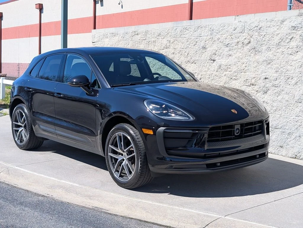 Used 2025 Black Porsche  image 9