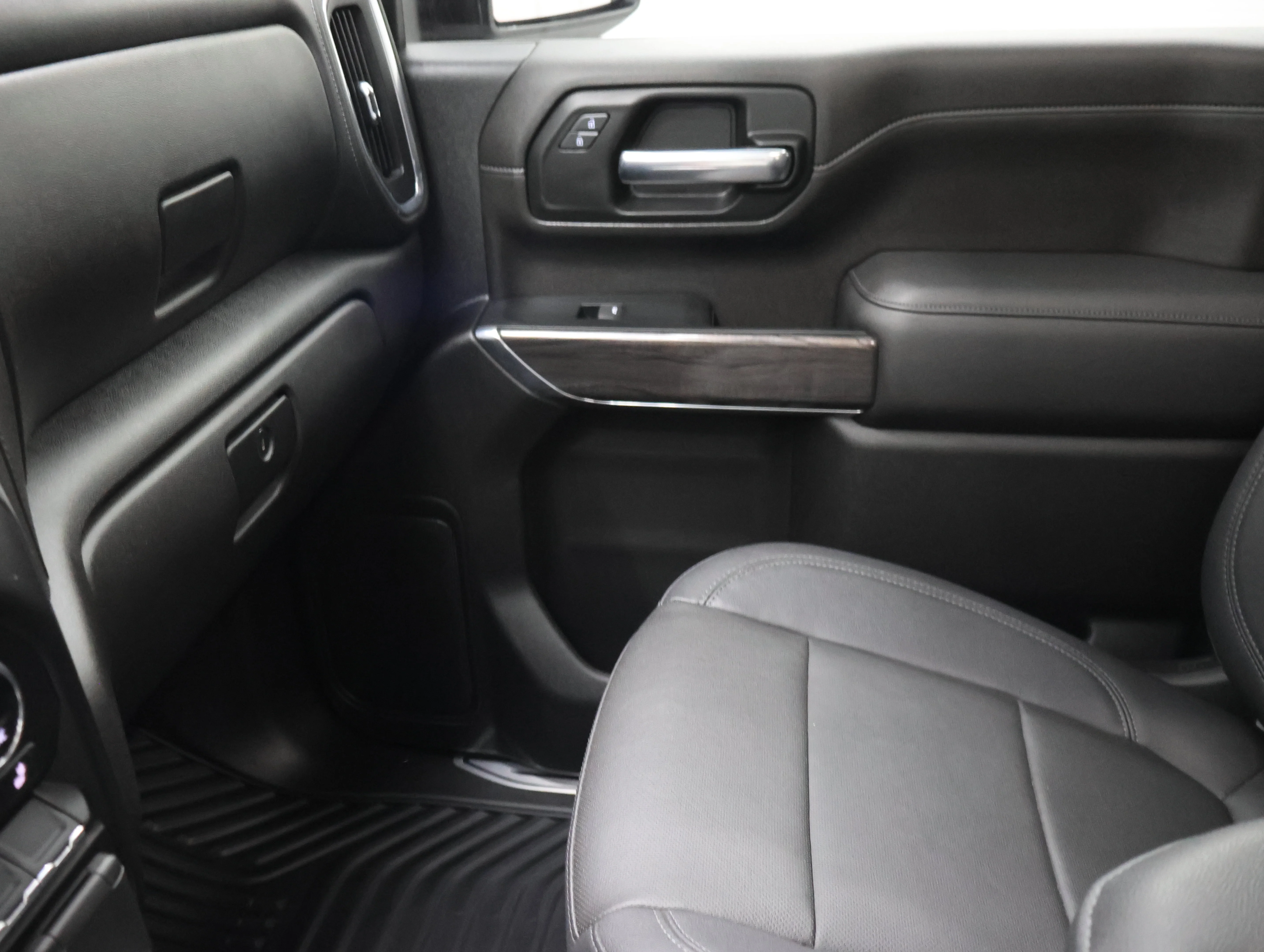 Used 2023 Black Chevrolet LTZ image 14