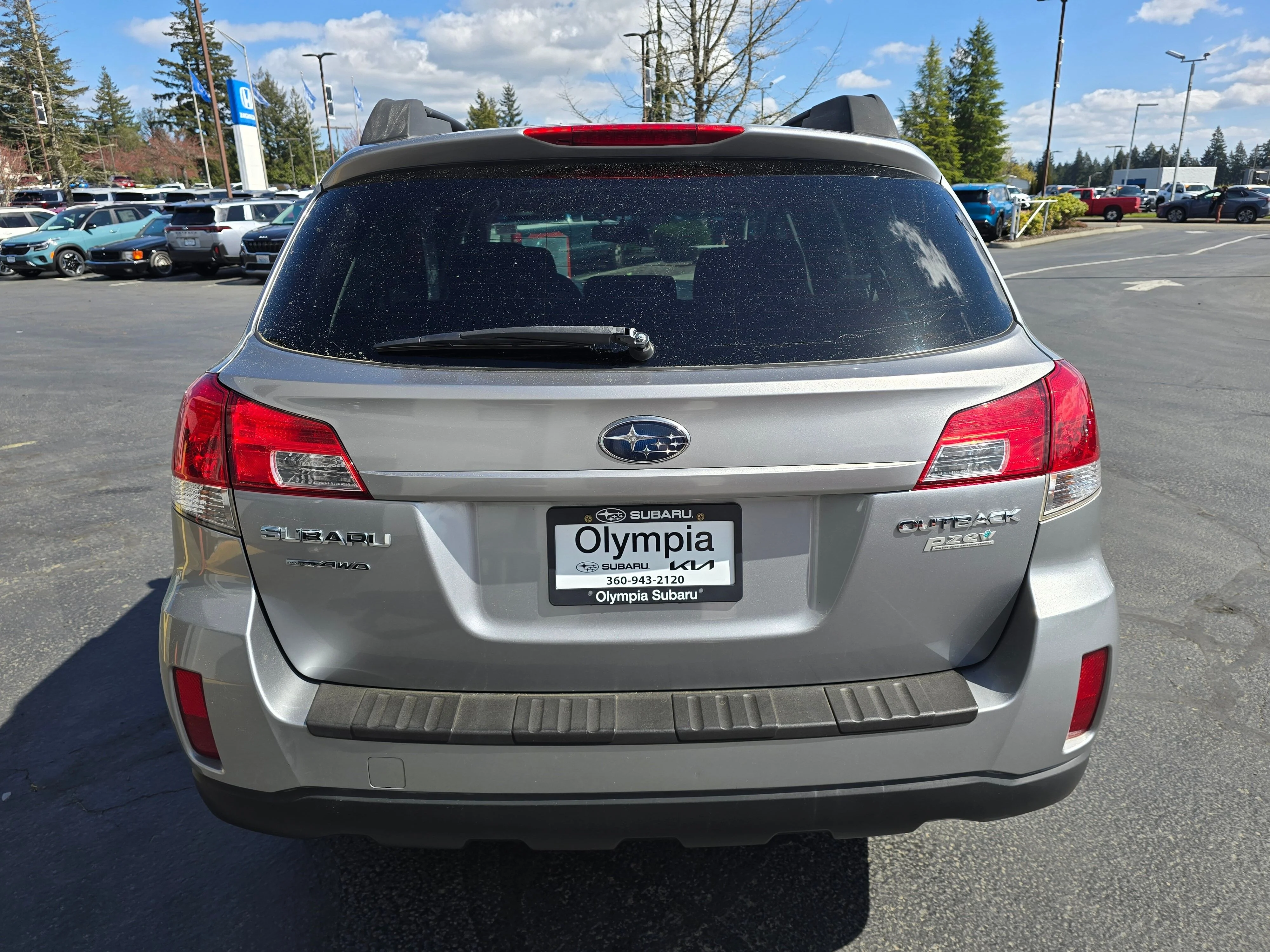 Used 2010 Steel Silver Metallic Subaru 2.5i Premium image 5