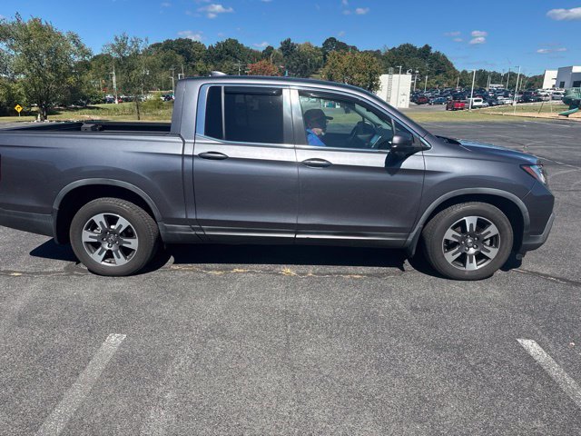 Used 2017 Gray Honda RTL-T image 4