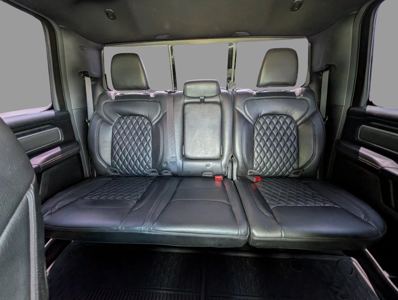 Used 2021 Granite Crystal Metallic Clearcoat Ram Big Horn image 14