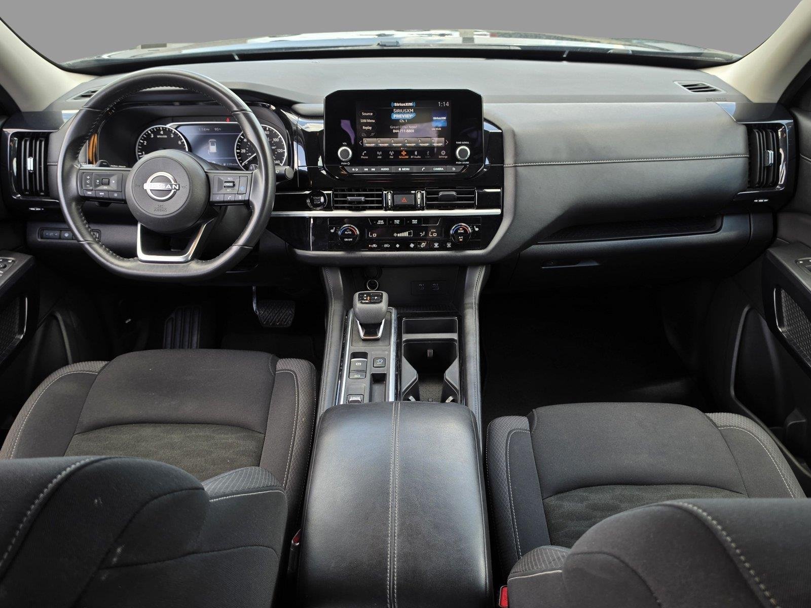 Used 2025 Super Black Nissan SV image 9