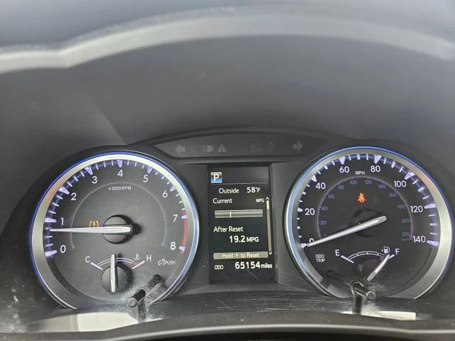 Used 2019  Toyota SE image 15