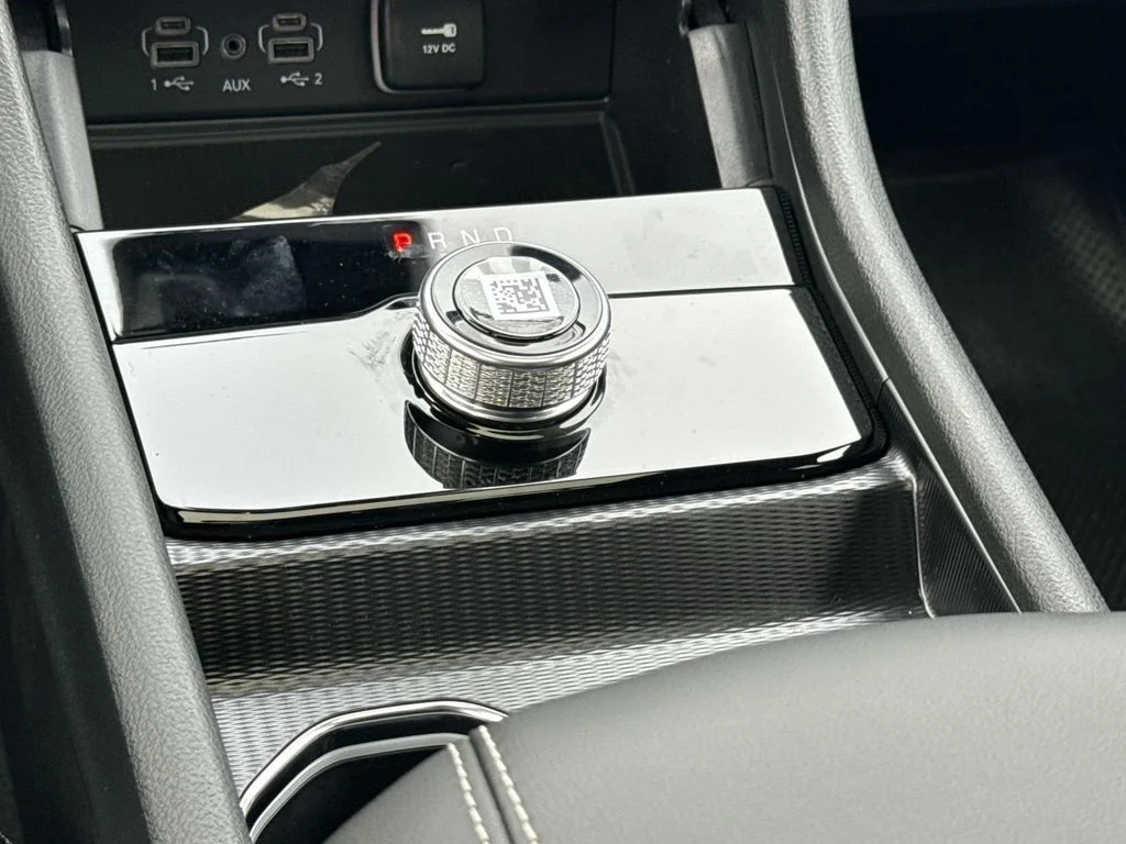 New 2025 Red Jeep Altitude X image 15