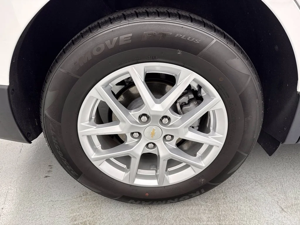 Used 2024 White Chevrolet LT image 14