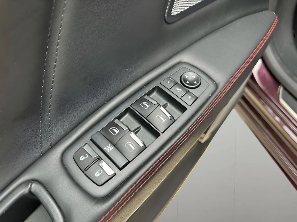 Used 2021 Rosso Folgore Metallic Maserati Ghibli S GranSport image 11