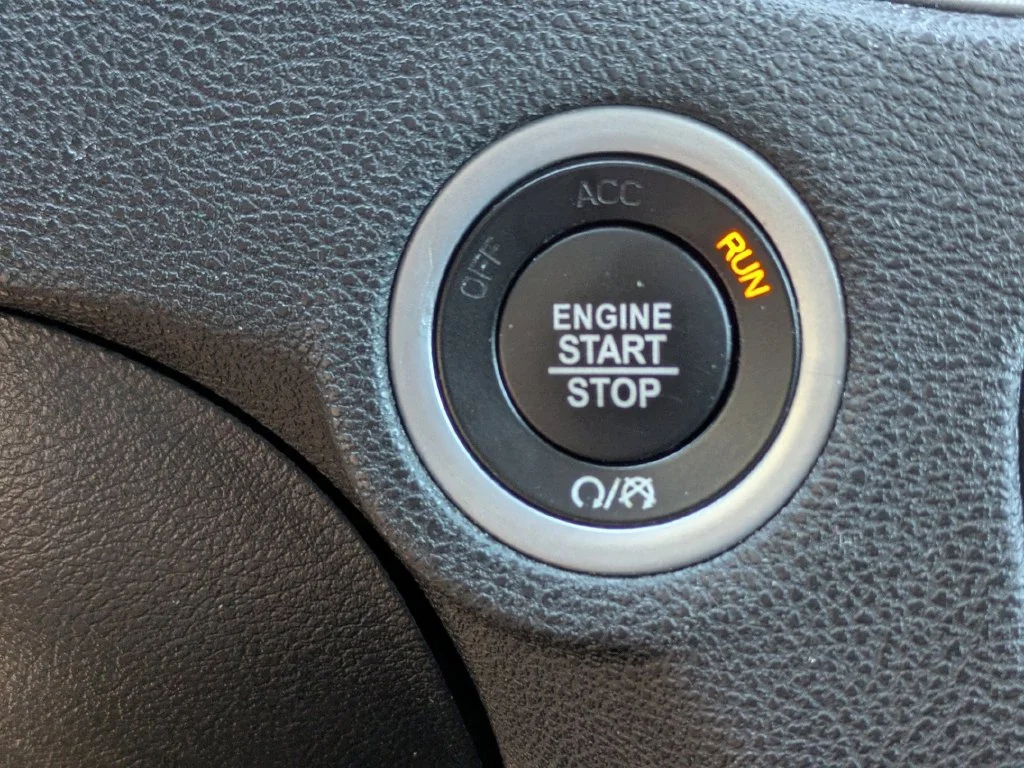 Used 2023 Silver Dodge SXT image 25