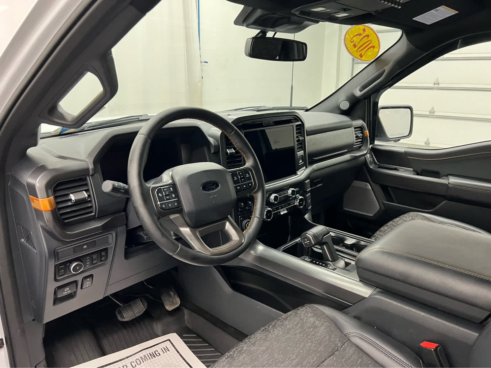 Used 2025 Oxford White Ford Tremor image 16