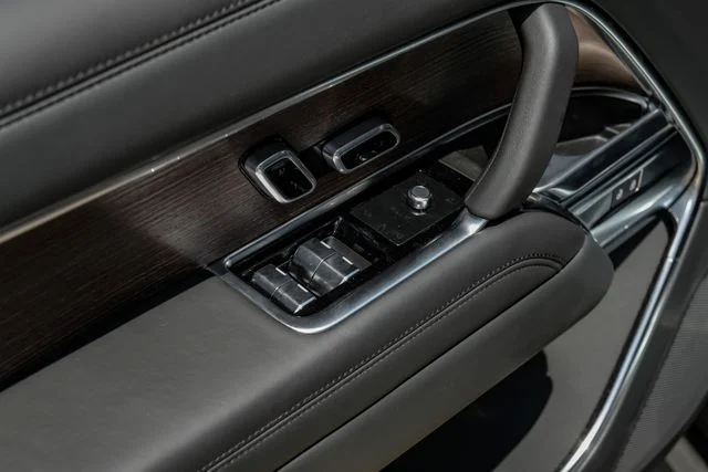 2026 Land Rover Range Rover SE - Photo 53