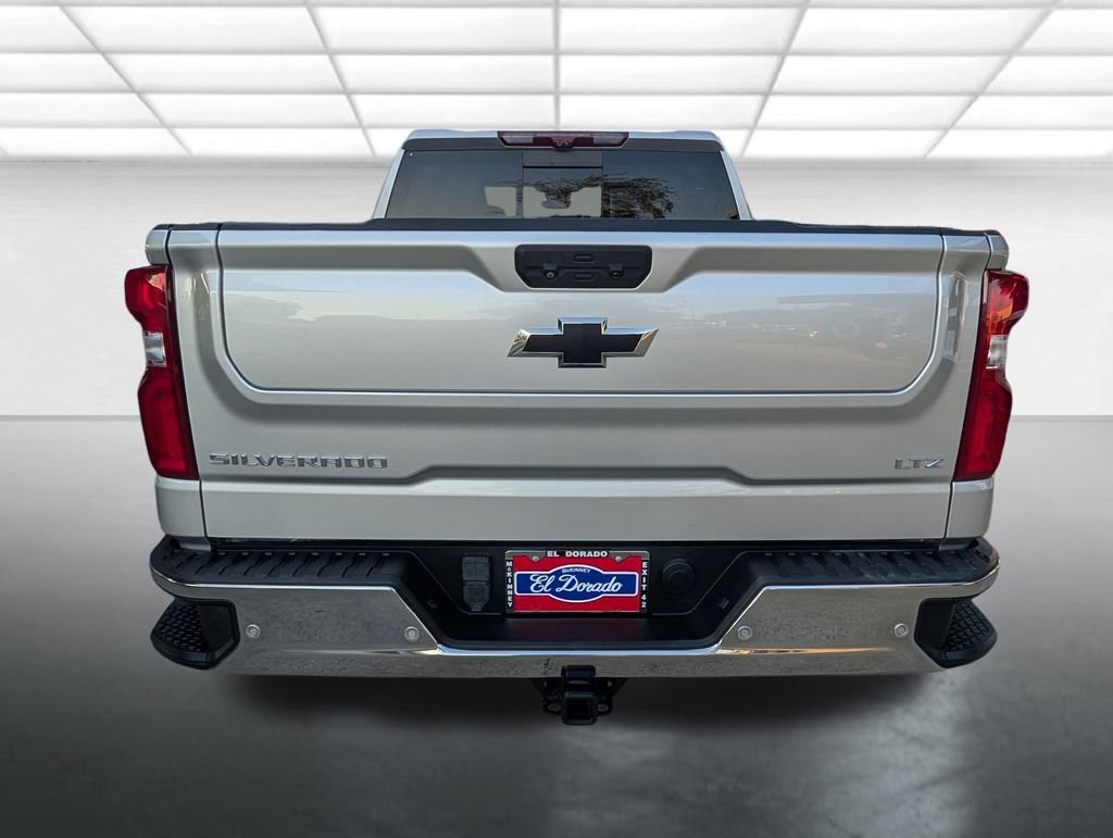 Used 2022 Silver Chevrolet LTZ image 31